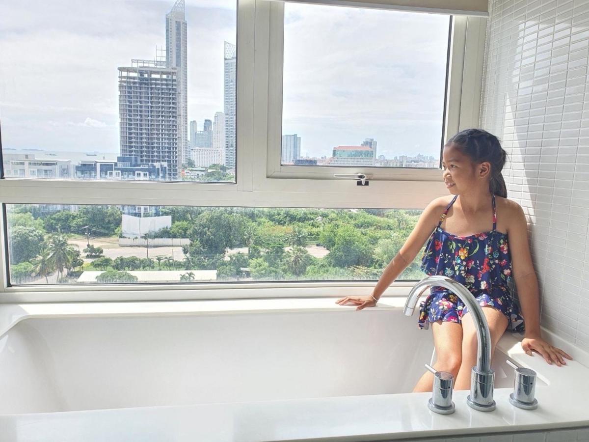 Veranda Residences Pattaya By Phung Pantai Jomtien Bagian luar foto