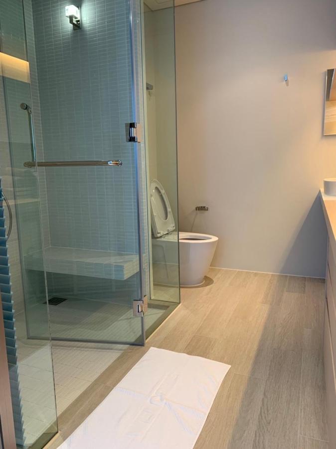 Veranda Residences Pattaya By Phung Pantai Jomtien Bagian luar foto