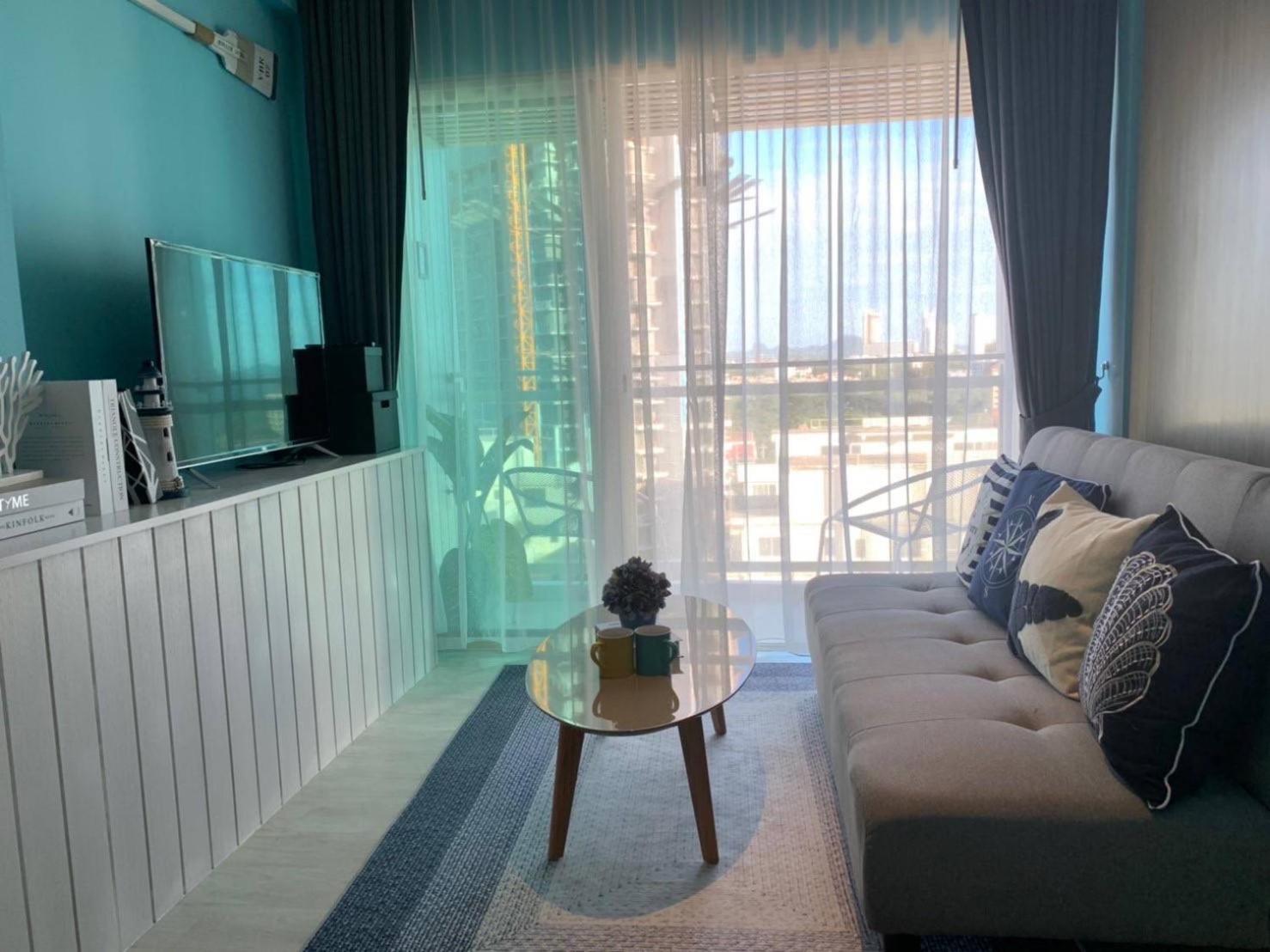 Veranda Residences Pattaya By Phung Pantai Jomtien Bagian luar foto